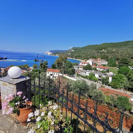 Hillside * Platanias (Thessaly)