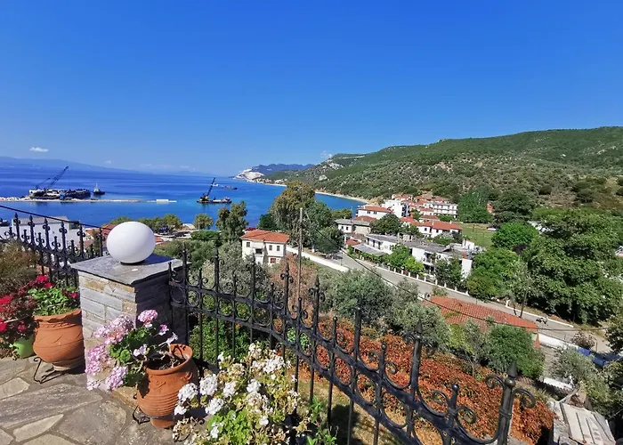 Hillside * Platanias (Thessaly)