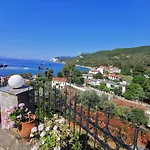 Hillside * Platanias (Thessaly)