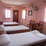 Apartament Hillside *