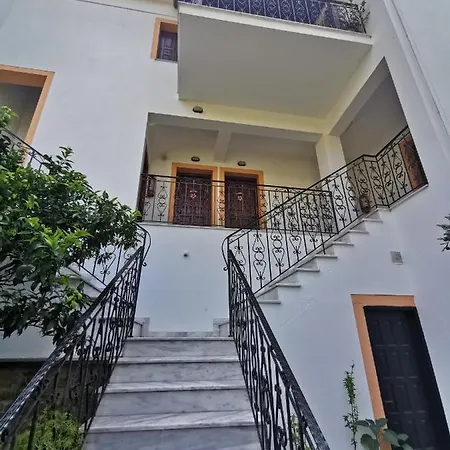 Apartment Hillside