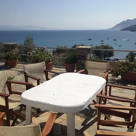 Hillside Apartment Platanias (Thessaly)