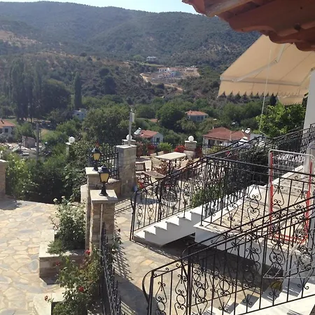 Hillside Apartment *